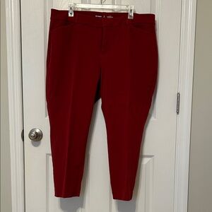 Old Navy Pixie Skinny High-Rise Pants in Deep Red
